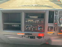 いすゞエルフクレーン4段小型（2t・3t）[写真11]