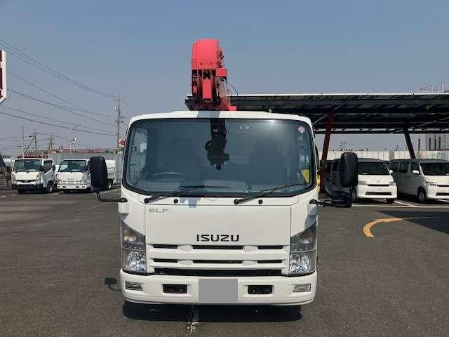 いすゞエルフクレーン4段小型（2t・3t）[写真03]
