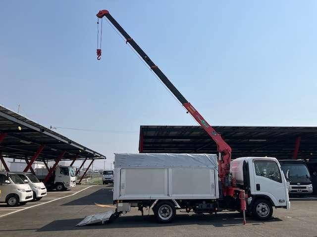 いすゞエルフクレーン4段小型（2t・3t）[写真07]