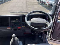 いすゞエルフクレーン4段小型（2t・3t）[写真09]