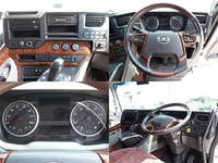 UDトラックスクオンアルミウイング大型（10t）[写真19]