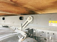 いすゞエルフ平ボディ小型（2t・3t）[写真23]