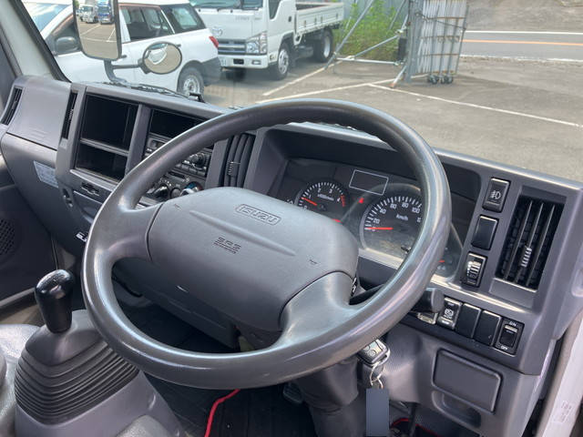 いすゞエルフ平ボディ小型（2t・3t）[写真32]