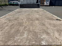 三菱ふそうキャンター平ボディ小型（2t・3t）[写真11]