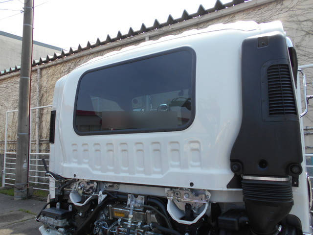 いすゞフォワードセーフティローダー中型（4t）[写真14]