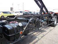 いすゞフォワードセーフティローダー中型（4t）[写真20]