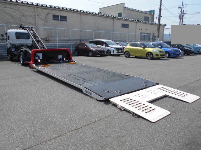 いすゞフォワードセーフティローダー中型（4t）[写真02]