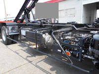 いすゞフォワードセーフティローダー中型（4t）[写真21]