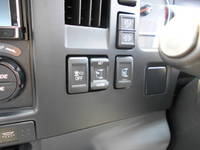 いすゞフォワードセーフティローダー中型（4t）[写真33]