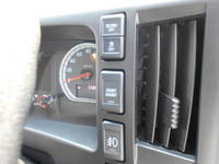 いすゞフォワードセーフティローダー中型（4t）[写真34]