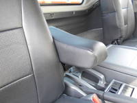 いすゞフォワードセーフティローダー中型（4t）[写真35]