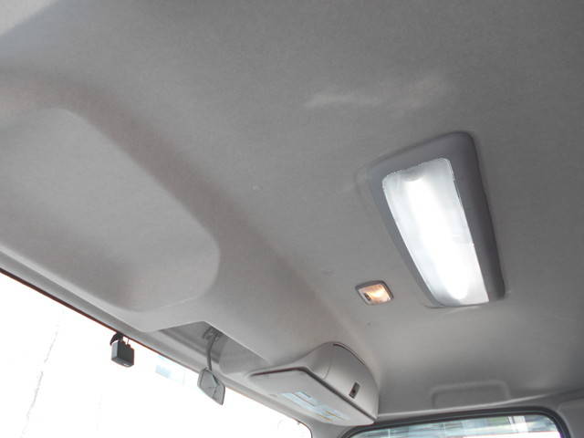 いすゞフォワードセーフティローダー中型（4t）[写真36]