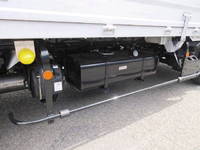 三菱ふそうキャンターアルミウイング小型（2t・3t）[写真10]