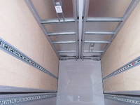 三菱ふそうキャンターアルミウイング小型（2t・3t）[写真07]