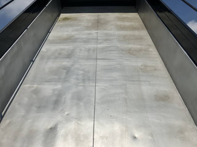 いすゞフォワード深ダンプ（土砂禁ダンプ）増トン（6t・8t）[写真13]