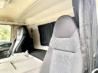 三菱ふそうスーパーグレートパネルウイング大型（10t）[写真13]