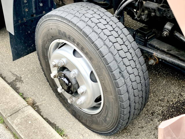 三菱ふそうスーパーグレートパネルウイング大型（10t）[写真21]