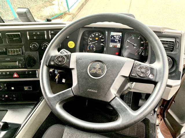 三菱ふそうスーパーグレートパネルウイング大型（10t）[写真34]