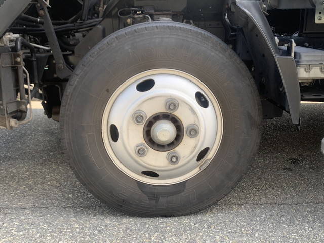 いすゞエルフアルミウイング小型（2t・3t）[写真19]