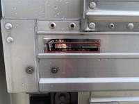 いすゞエルフアルミウイング小型（2t・3t）[写真25]