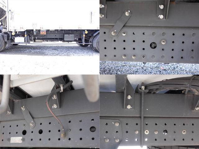 三菱ふそうキャンターアルミウイング小型（2t・3t）[写真13]