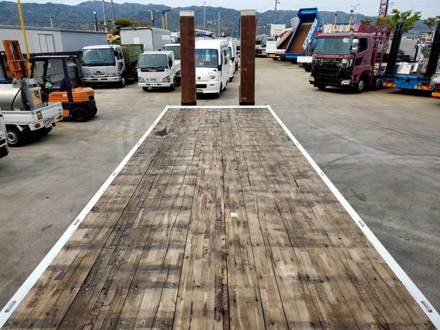 三菱ふそうスーパーグレートセルフローダー大型（10t）[写真11]