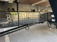 いすゞフォワード平ボディ中型（4t）[写真19]