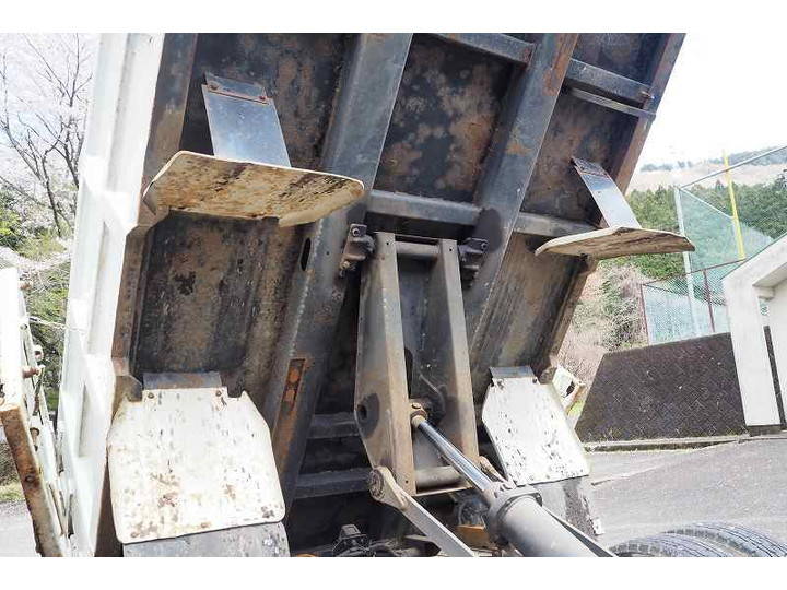 いすゞエルフ深ダンプ（土砂禁ダンプ）小型（2t・3t）[写真14]