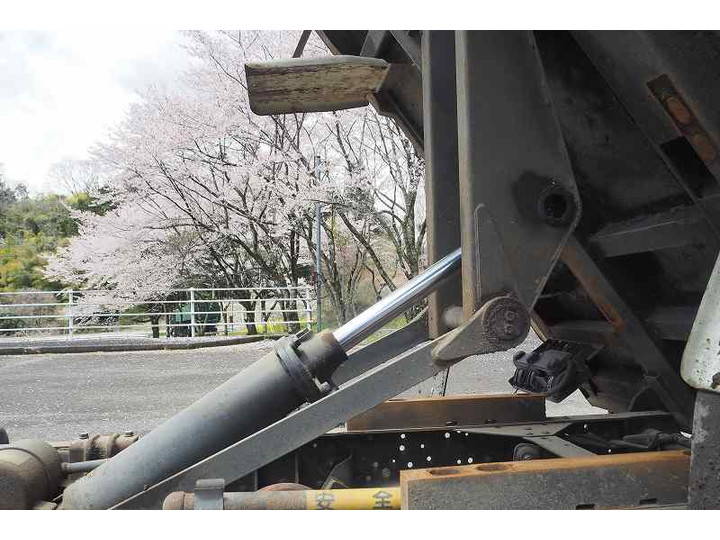 いすゞエルフ深ダンプ（土砂禁ダンプ）小型（2t・3t）[写真24]
