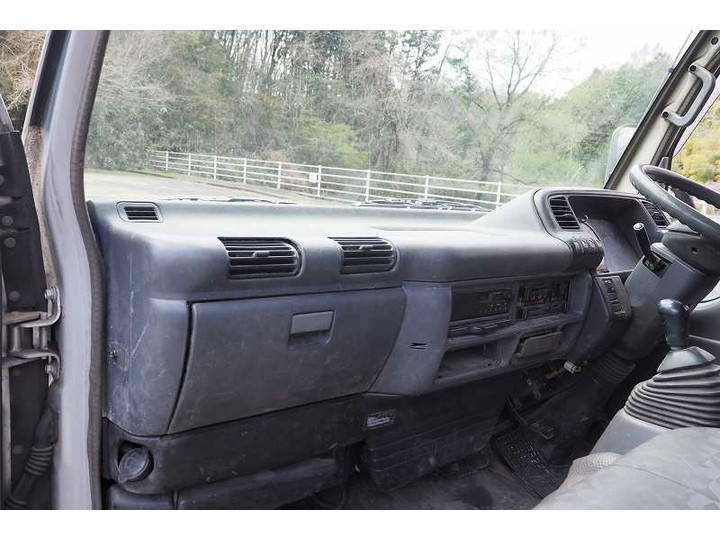 いすゞエルフ深ダンプ（土砂禁ダンプ）小型（2t・3t）[写真32]