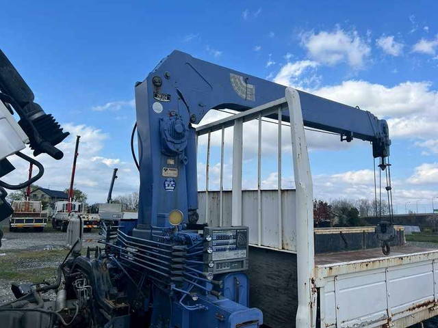 いすゞフォワードクレーン4段中型（4t）[写真32]