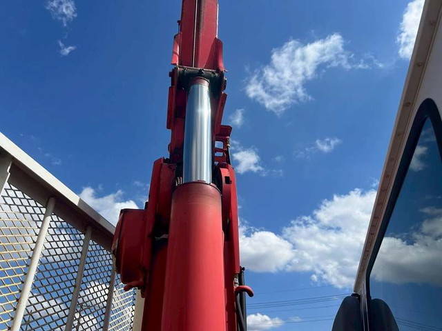 いすゞフォワードクレーン3段中型（4t）[写真11]