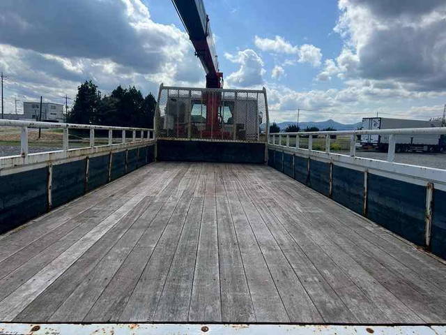 いすゞフォワードクレーン3段中型（4t）[写真19]