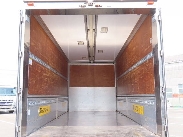 日野レンジャーアルミウイング増トン（6t・8t）[写真20]