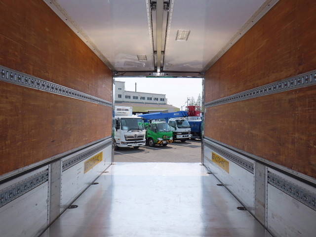 日野レンジャーアルミウイング増トン（6t・8t）[写真22]