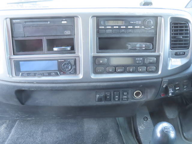 日野レンジャーアルミウイング増トン（6t・8t）[写真26]