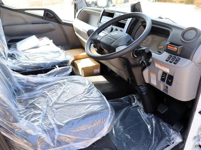 三菱ふそうキャンタークレーン4段小型（2t・3t）[写真22]