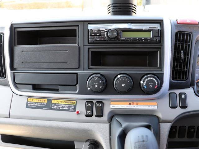 三菱ふそうキャンタークレーン4段小型（2t・3t）[写真24]