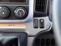 三菱ふそうキャンタークレーン4段小型（2t・3t）[写真28]