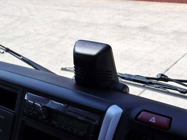 三菱ふそうキャンタークレーン4段小型（2t・3t）[写真29]