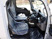 三菱ふそうキャンタークレーン4段小型（2t・3t）[写真09]