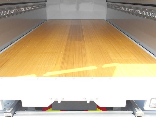 日野デュトロアルミウイング小型（2t・3t）[写真12]