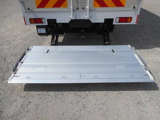 日野デュトロアルミウイング小型（2t・3t）[写真14]