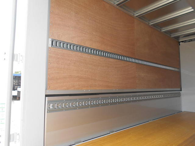 日野デュトロアルミウイング小型（2t・3t）[写真09]