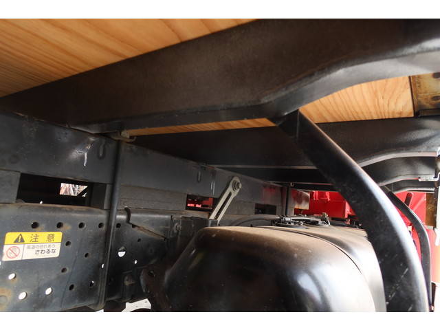 いすゞエルフクレーン3段小型（2t・3t）[写真13]