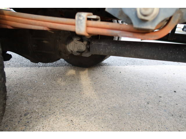 いすゞエルフクレーン3段小型（2t・3t）[写真14]