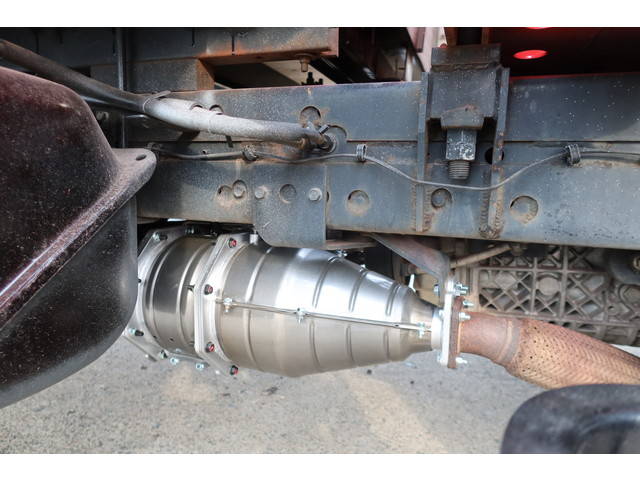 いすゞエルフクレーン3段小型（2t・3t）[写真16]