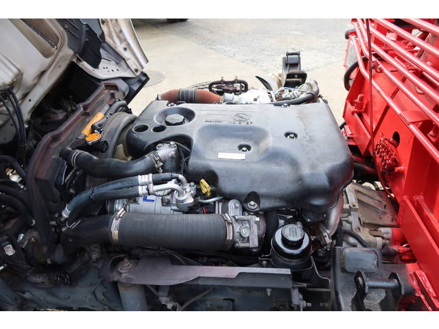 いすゞエルフクレーン3段小型（2t・3t）[写真20]