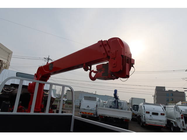 いすゞエルフクレーン3段小型（2t・3t）[写真24]