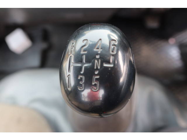 いすゞエルフクレーン3段小型（2t・3t）[写真36]